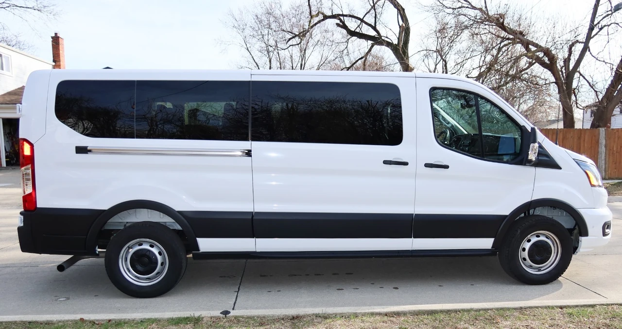 2025 Ford Transit - Image 4 of 25
