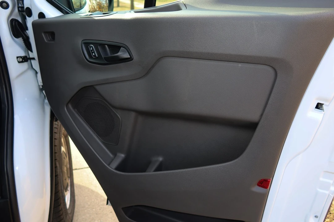 2025 Ford Transit - Image 16 of 25