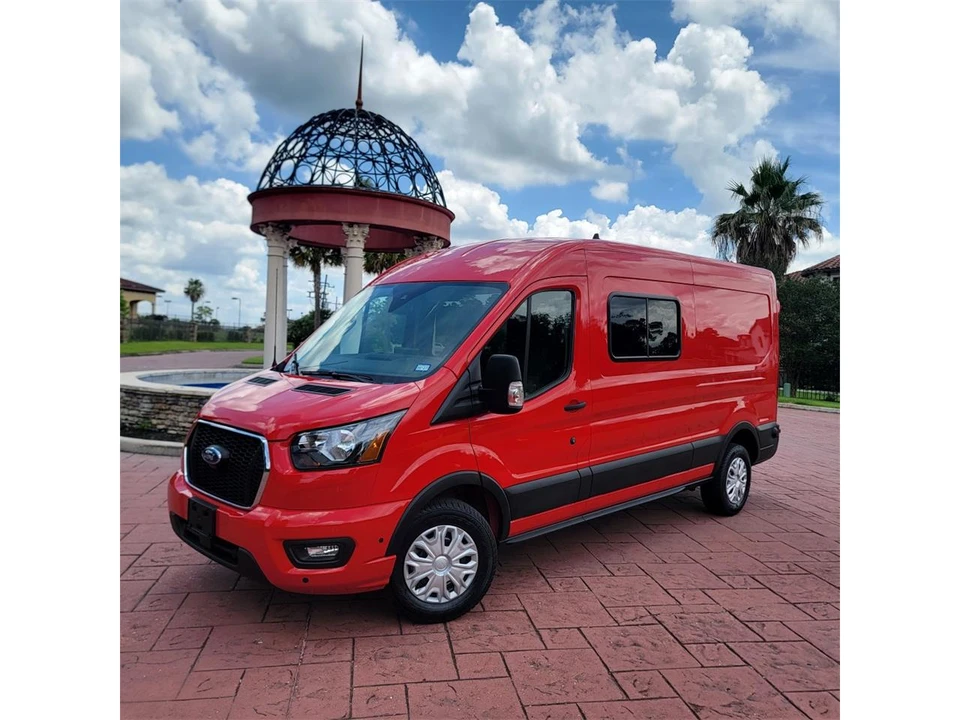 2025 Ford Transit - Image 4 of 31