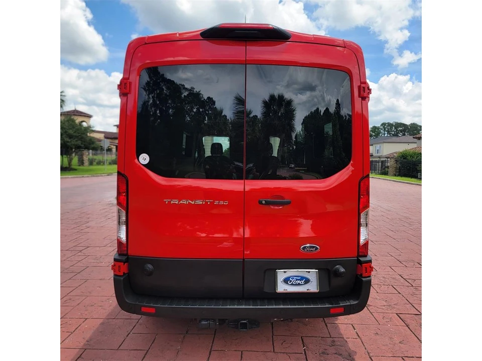 2025 Ford Transit - Image 8 of 31