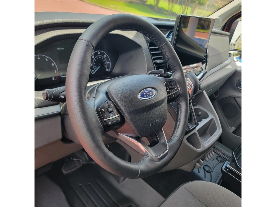 2025 Ford Transit - Image 24 of 31