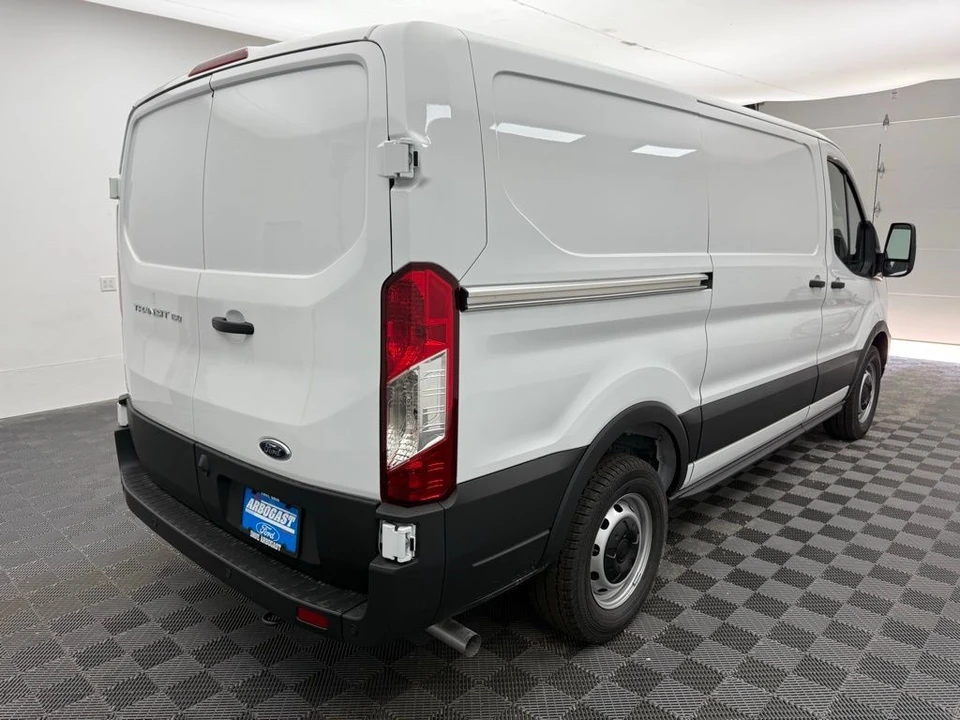 2025 Ford Transit - Image 6 of 12