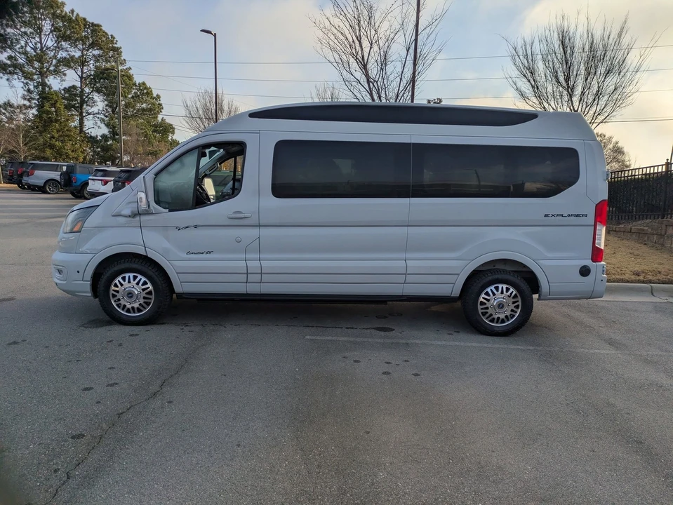 2025 Ford Transit - Image 7 of 21
