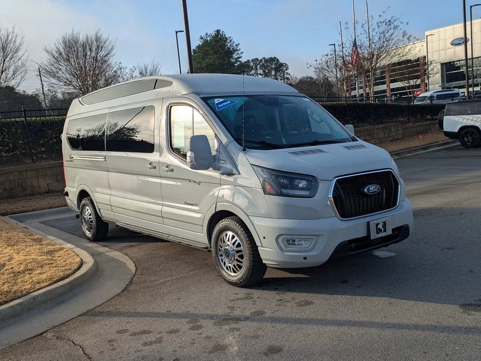2025 Ford Transit - Image 2 of 21