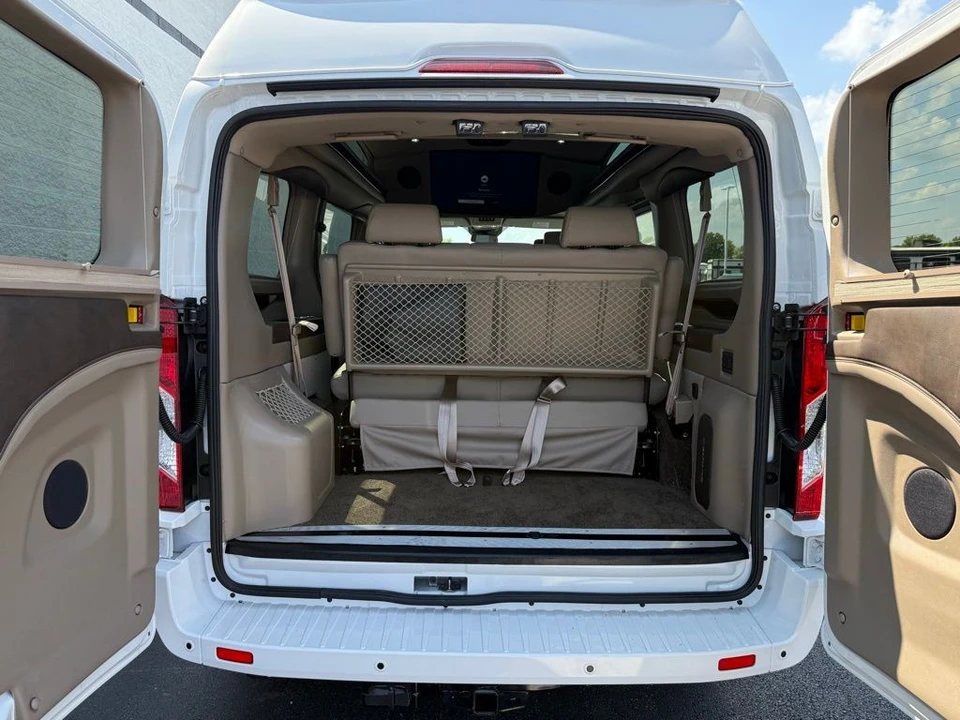 2025 Ford Transit - Image 5 of 12
