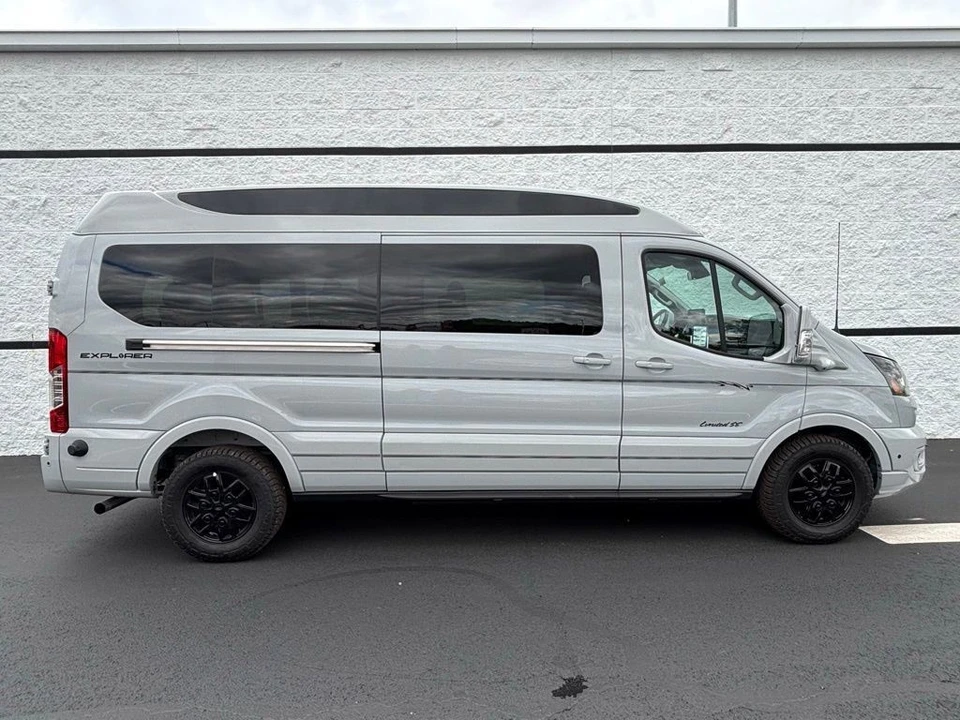 2025 Ford Transit - Image 6 of 21
