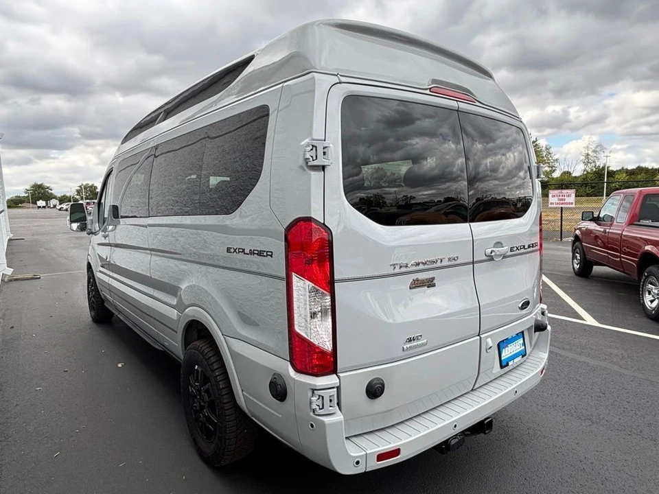 2025 Ford Transit - Image 14 of 21