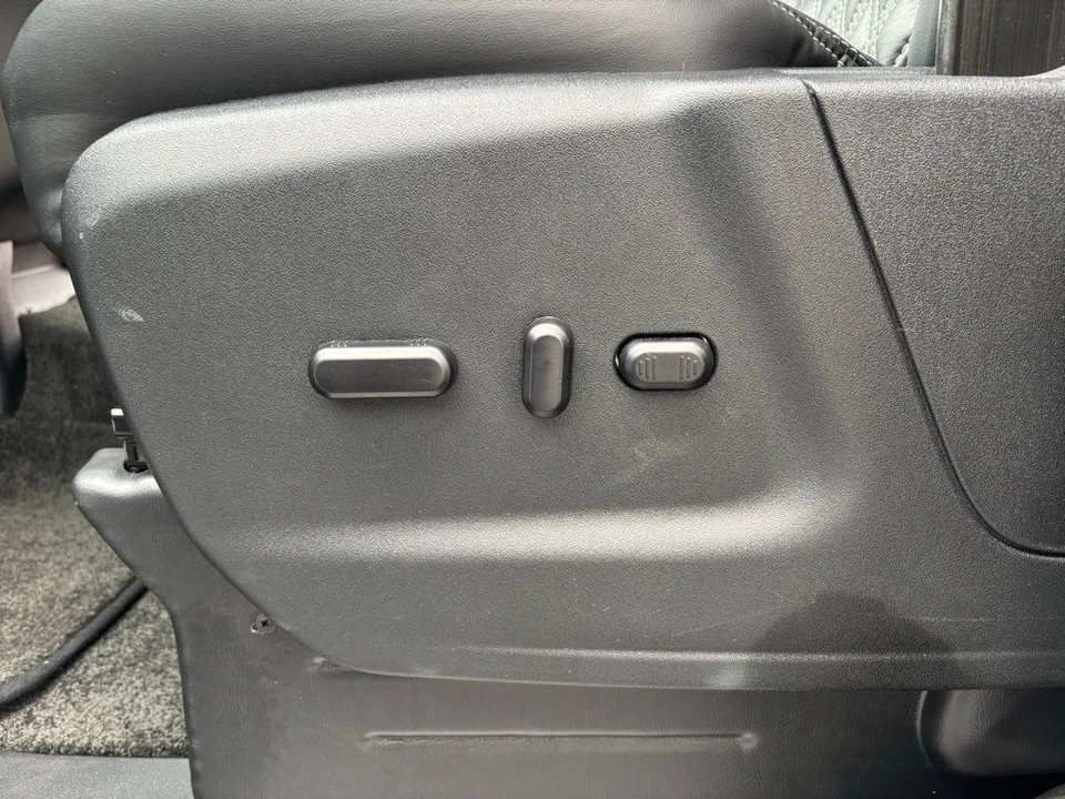 2025 Ford Transit - Image 20 of 21