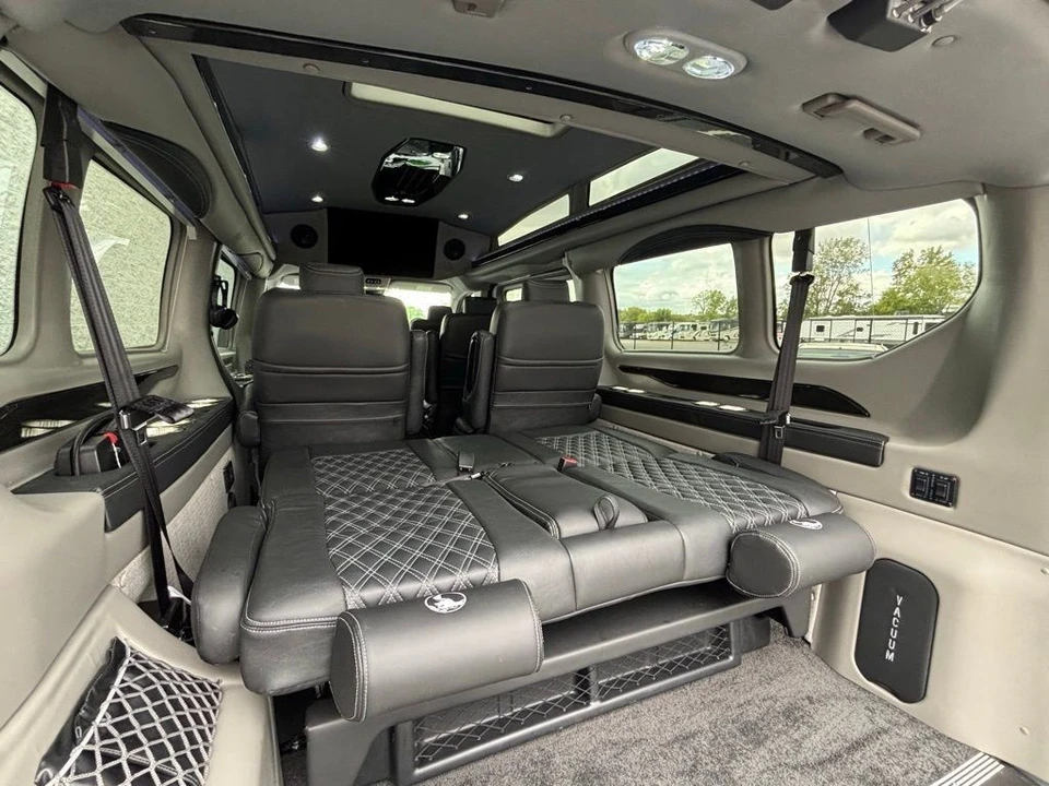 2025 Ford Transit - Image 12 of 21