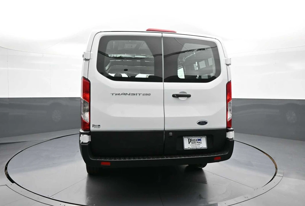 2025 Ford Transit - Image 7 of 31