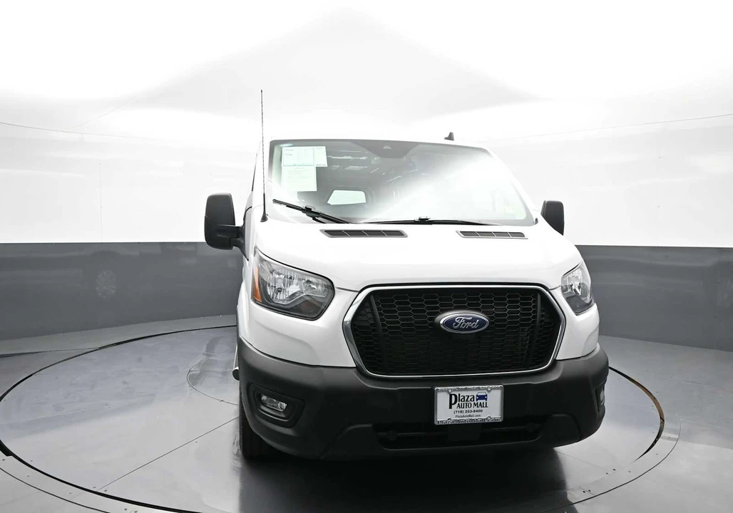 2025 Ford Transit - Image 2 of 31
