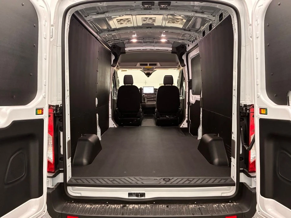 2025 Ford Transit - Image 8 of 12