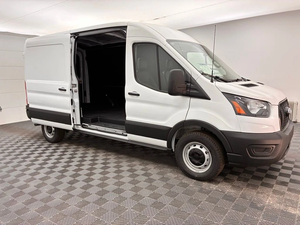 2025 Ford Transit - Image 4 of 12