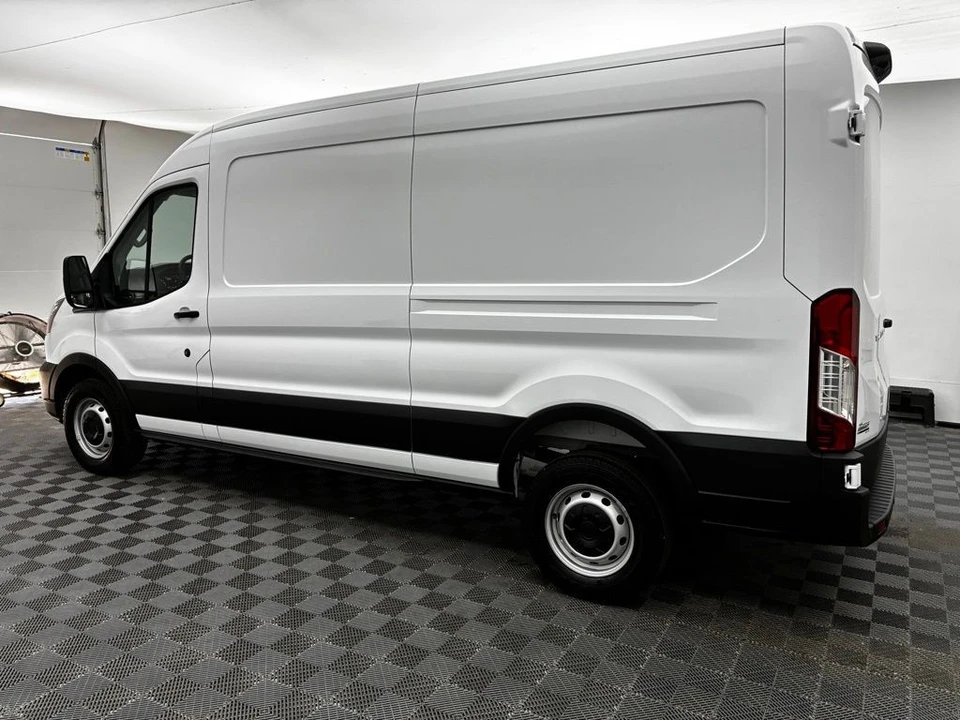 2025 Ford Transit - Image 8 of 12