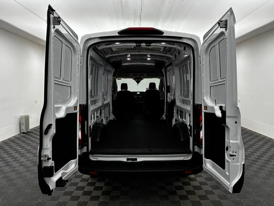 2025 Ford Transit - Image 7 of 12