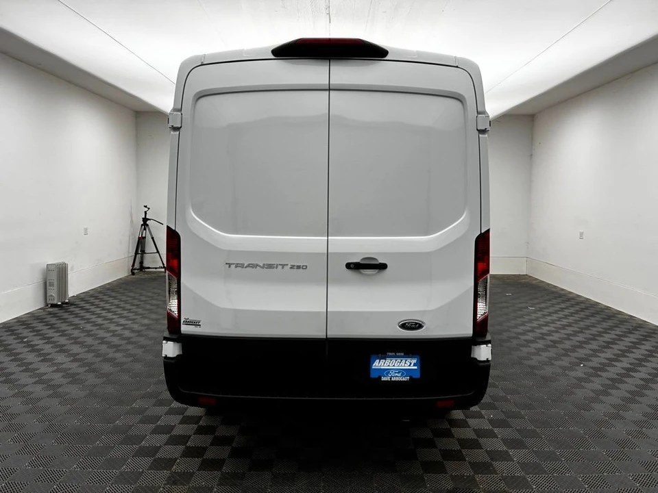 2025 Ford Transit - Image 6 of 12