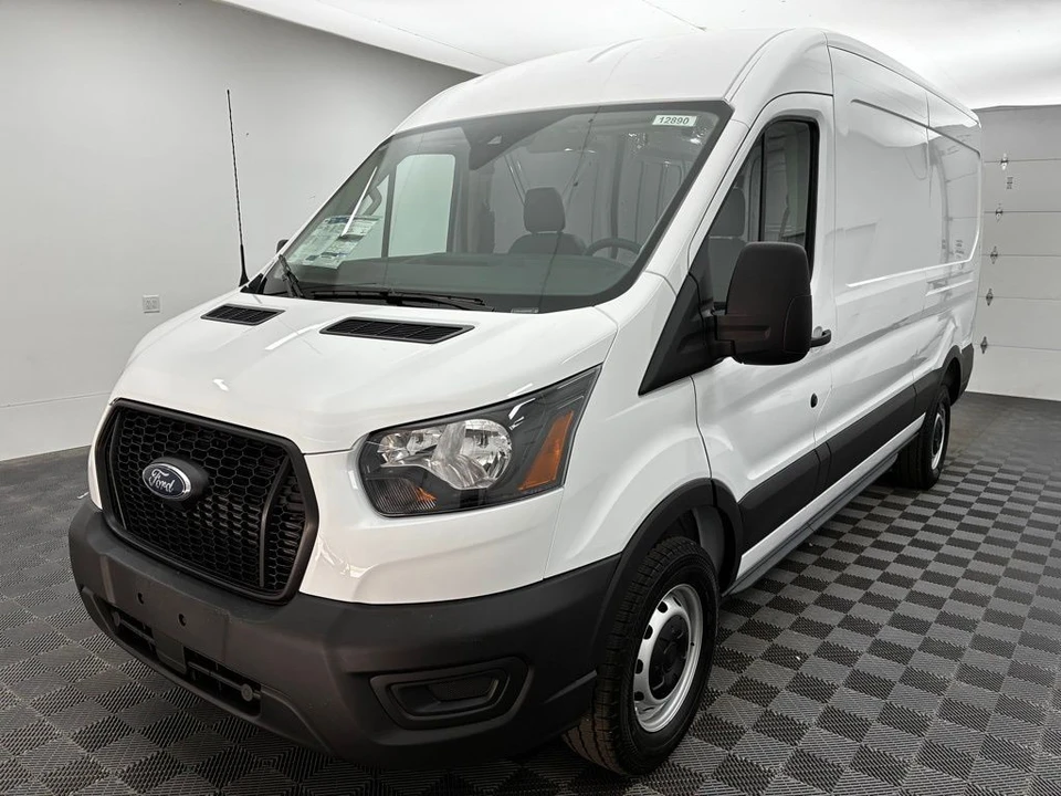 2025 Ford Transit - Image 9 of 12