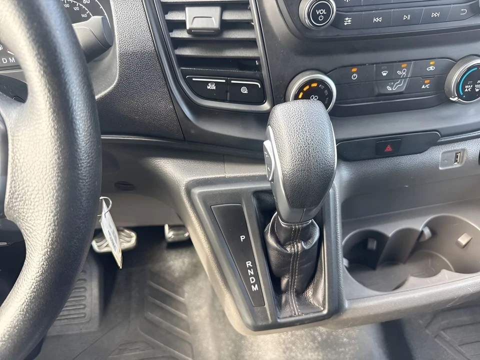 2025 Ford Transit - Image 15 of 21