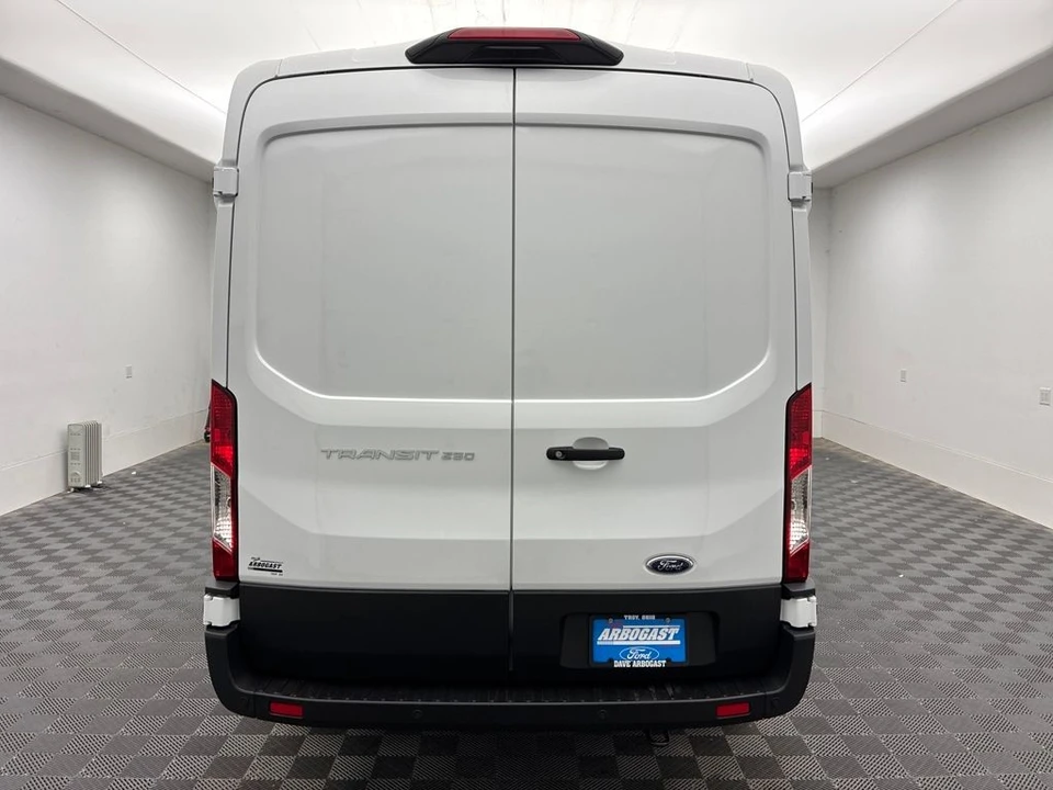 2025 Ford Transit - Image 8 of 12