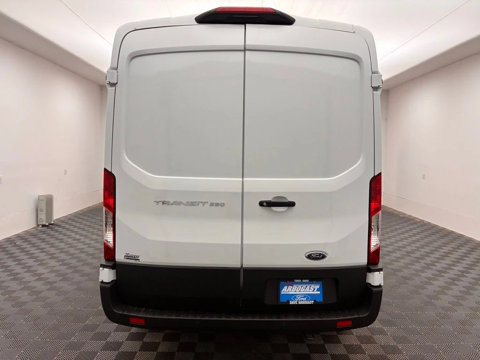 2025 Ford Transit - Image 7 of 12