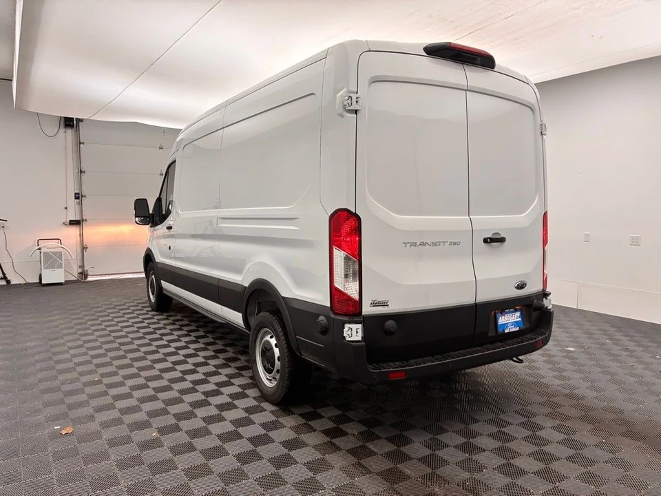 2025 Ford Transit - Image 8 of 12