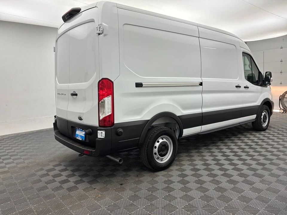 2025 Ford Transit - Image 5 of 12