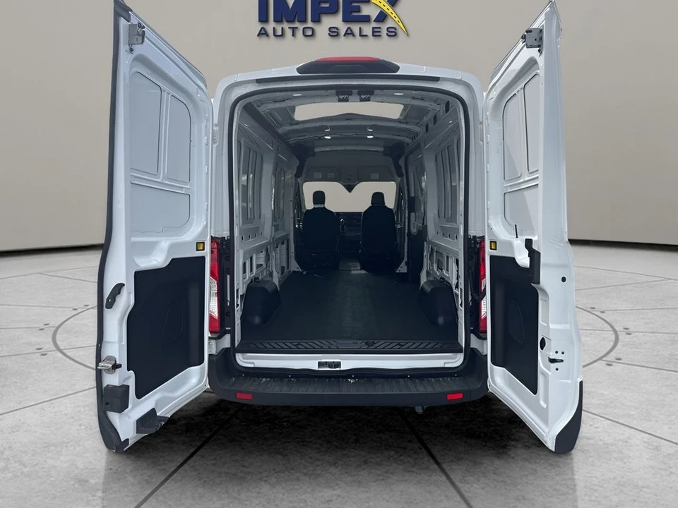2025 Ford Transit - Image 24 of 31