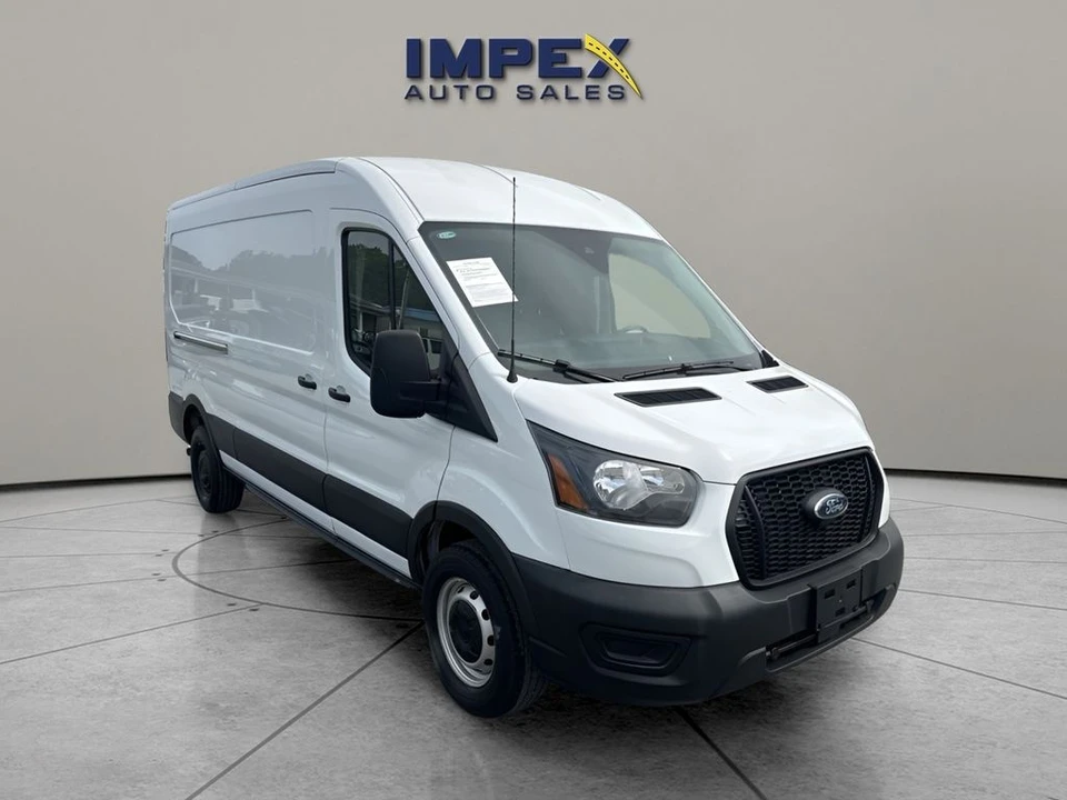 2025 Ford Transit - Image 7 of 31