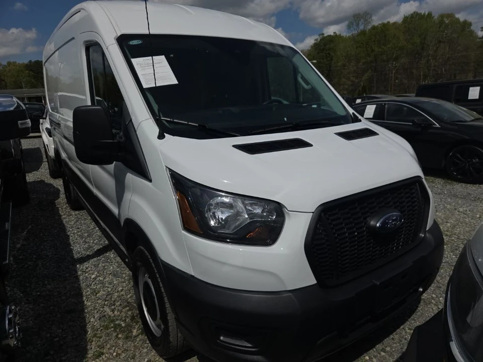2025 Ford Transit - Image 2 of 5