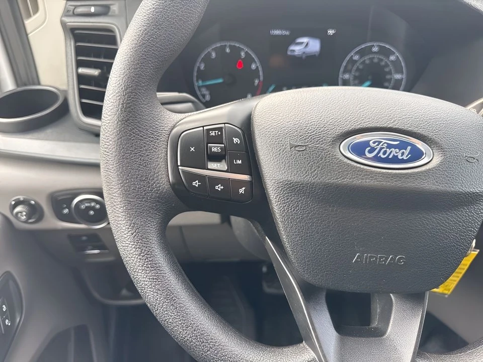 2025 Ford Transit - Image 16 of 31