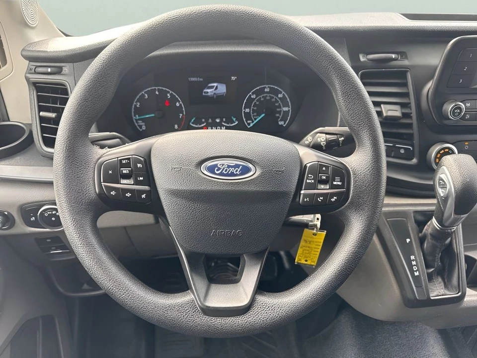 2025 Ford Transit - Image 15 of 31
