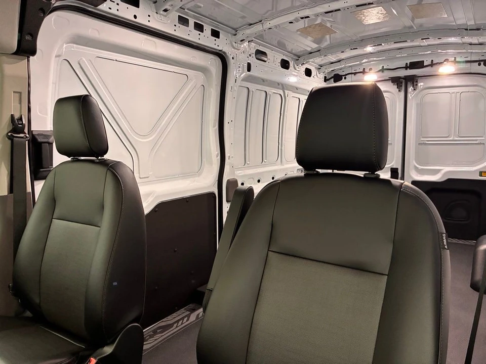 2025 Ford Transit - Image 15 of 21
