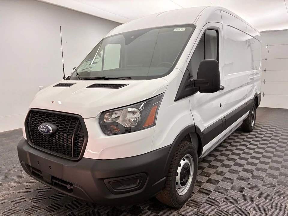 2025 Ford Transit - Image 9 of 21