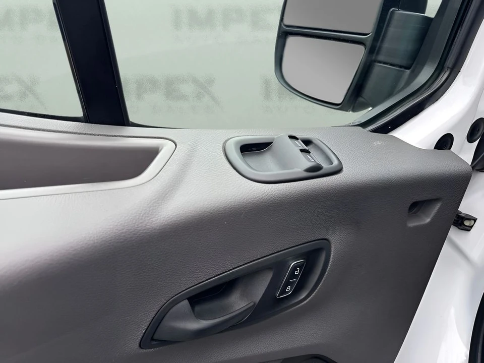 2025 Ford Transit - Image 12 of 18