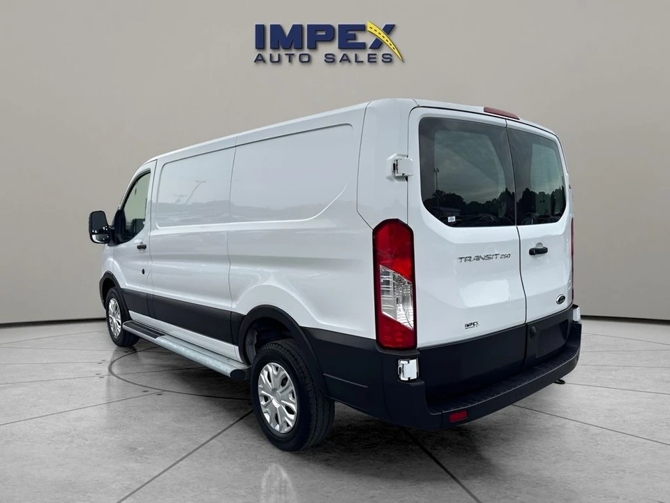 2025 Ford Transit - Image 2 of 18