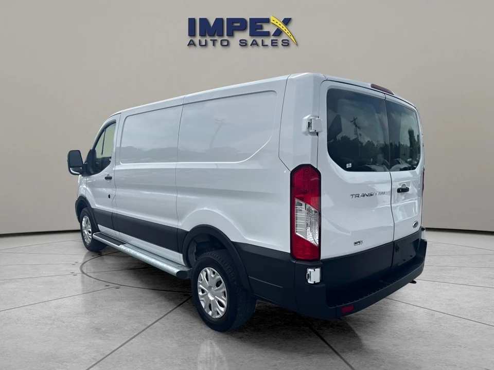 2025 Ford Transit - Image 2 of 18