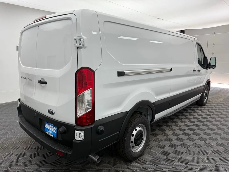 2025 Ford Transit - Image 6 of 21