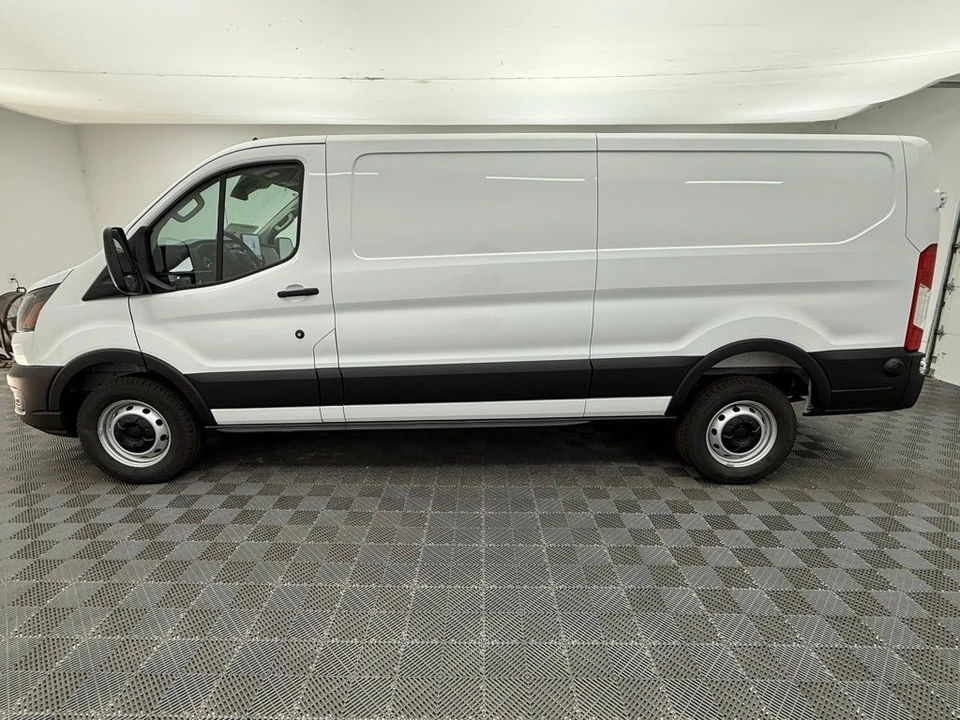 2025 Ford Transit - Image 11 of 12