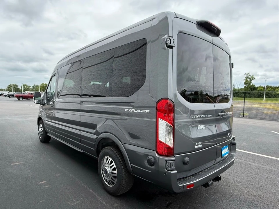 2025 Ford Transit - Image 9 of 12