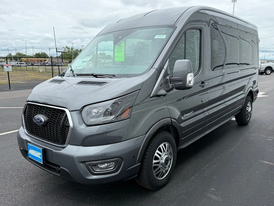 2025 Ford Transit - Image 10 of 12