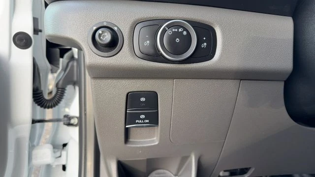 2025 Ford Transit - Image 15 of 27