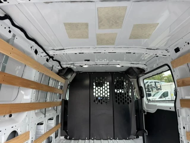 2025 Ford Transit - Image 22 of 31
