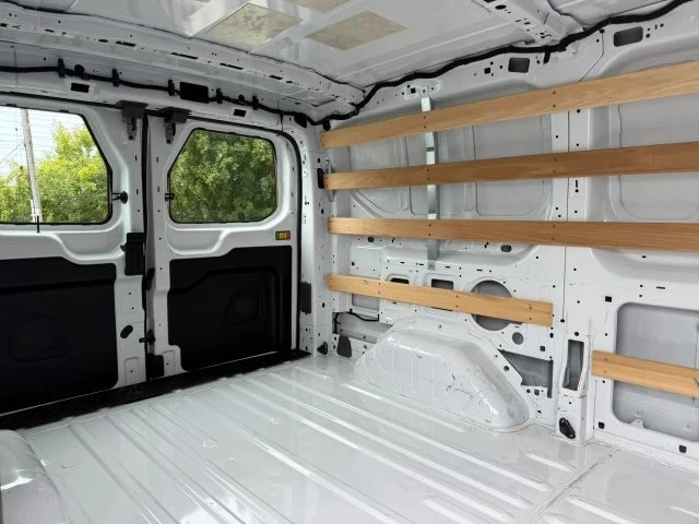 2025 Ford Transit - Image 23 of 31