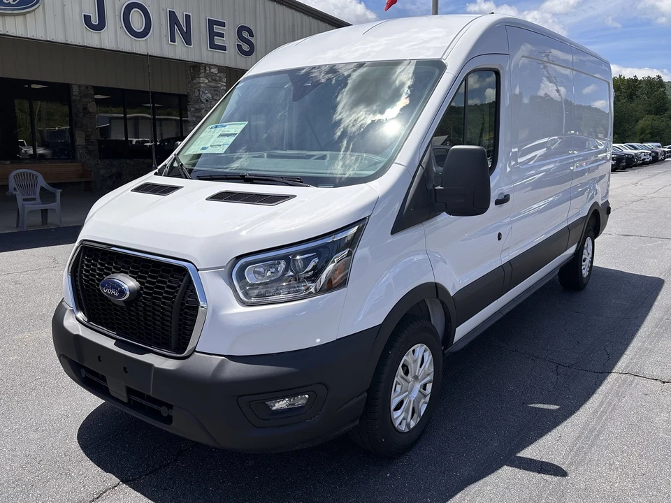2025 Ford Transit - Image 2 of 21