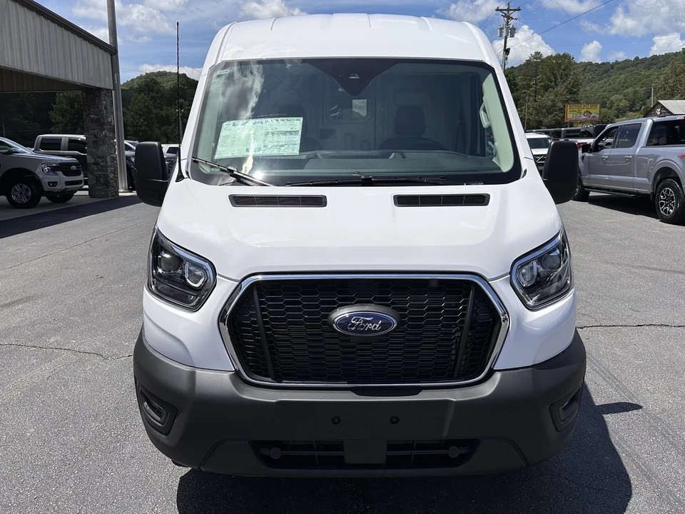 2025 Ford Transit - Image 3 of 21