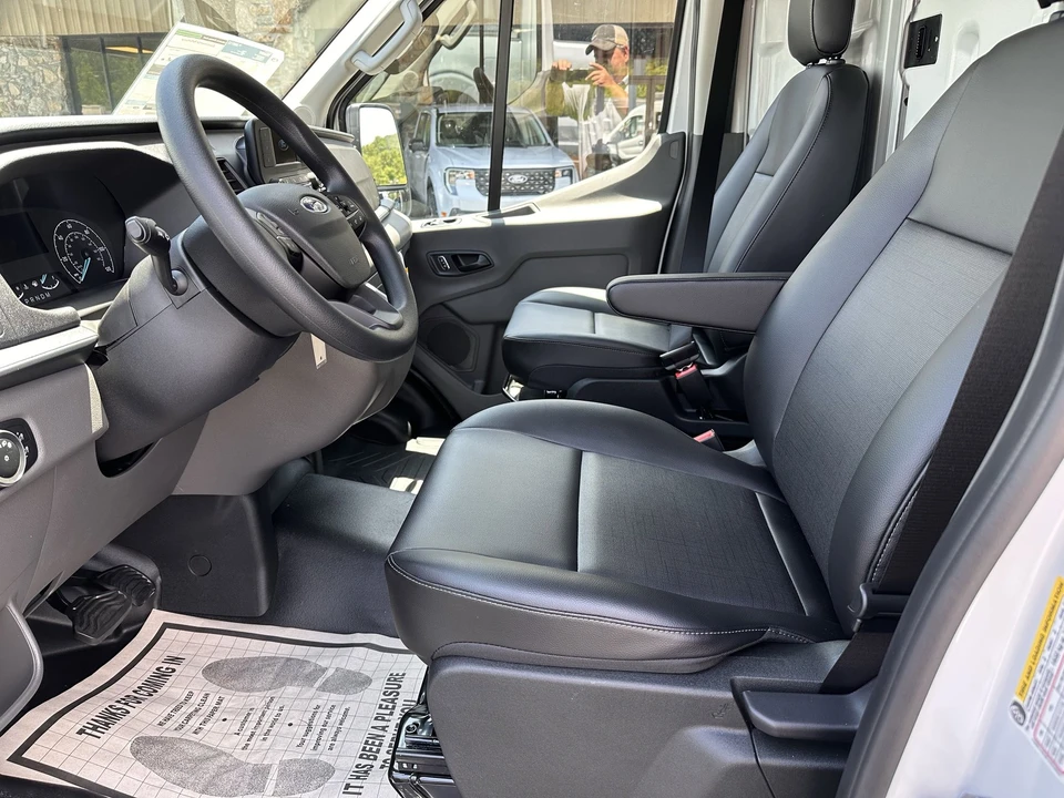 2025 Ford Transit - Image 10 of 21