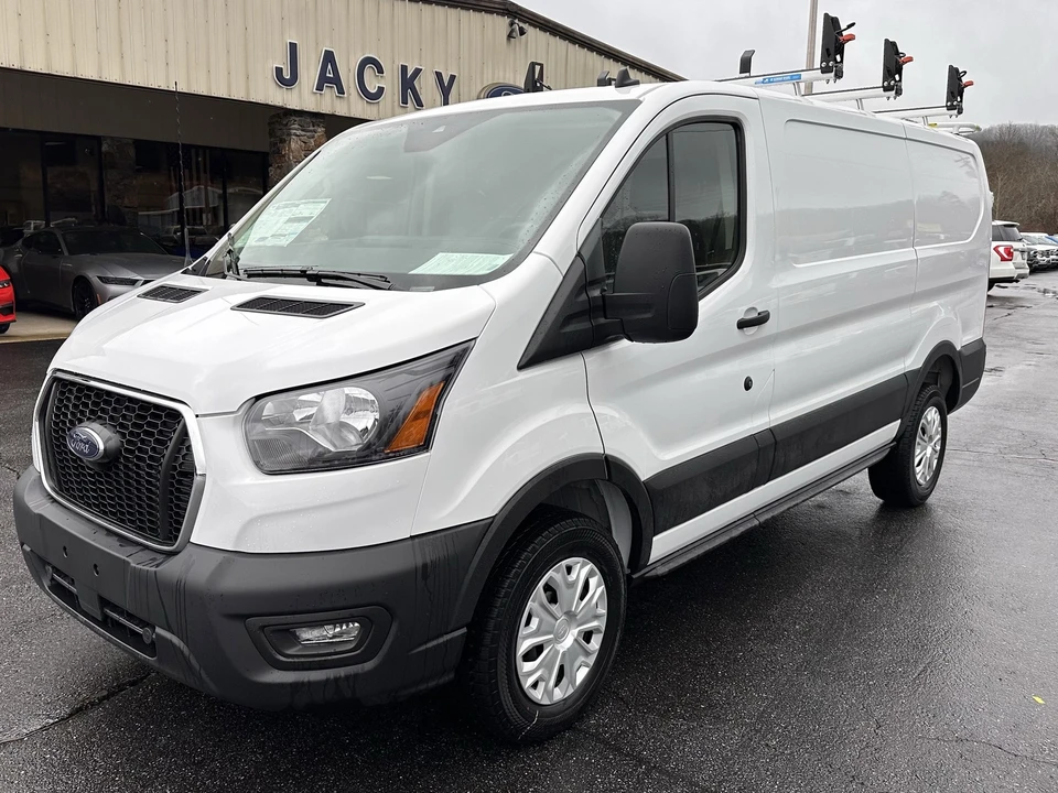 2025 Ford Transit - Image 2 of 25