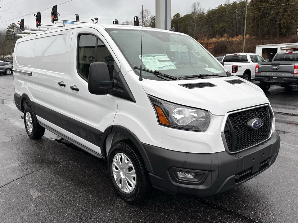 2025 Ford Transit - Image 4 of 21