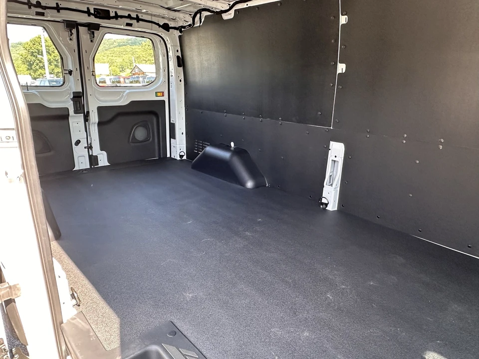 2025 Ford Transit - Image 14 of 21