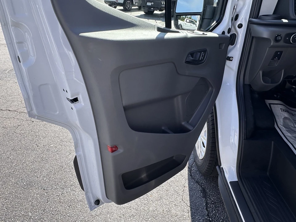 2025 Ford Transit - Image 9 of 25